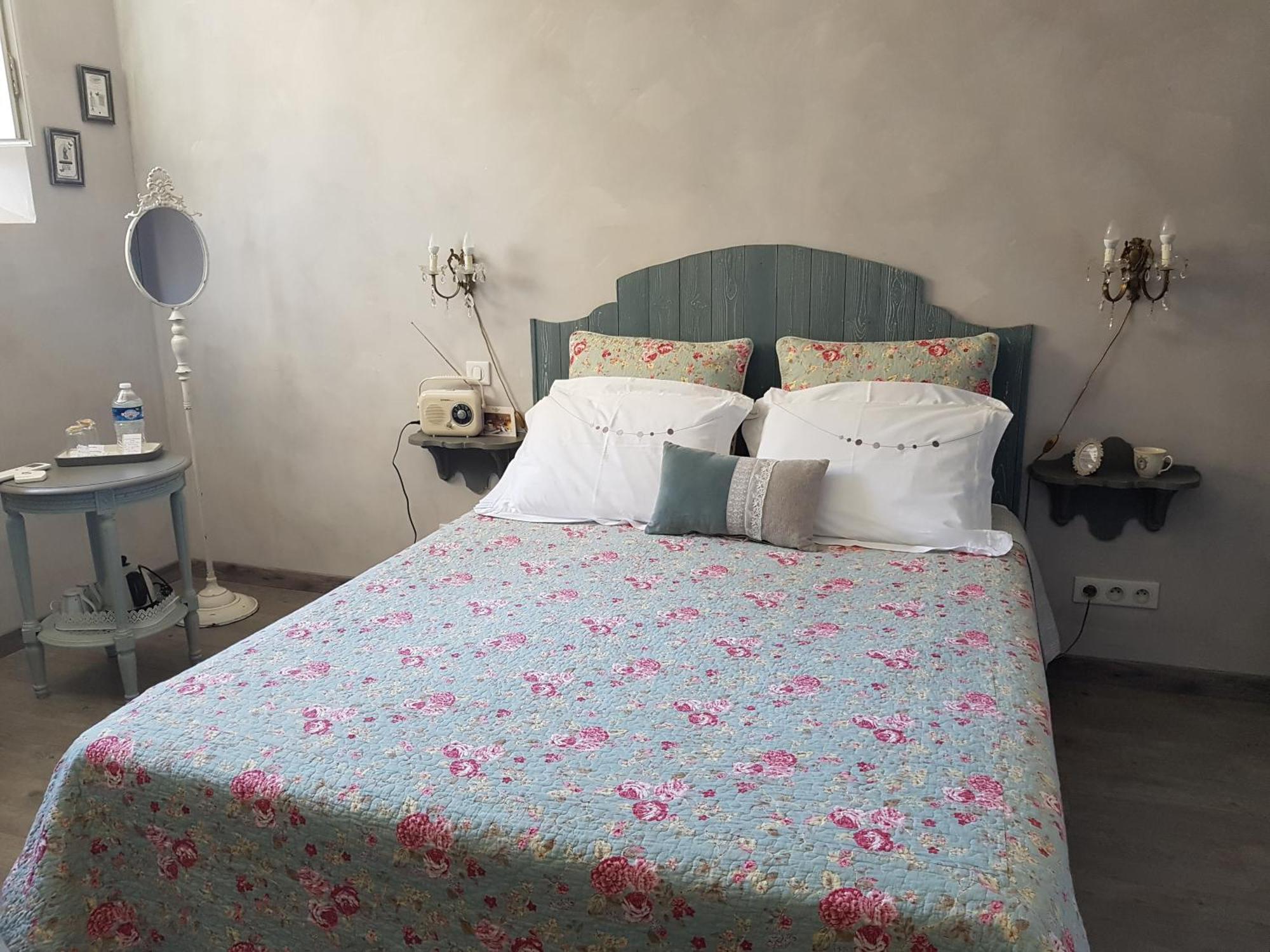 Châteauneuf-de-Gadagne Chambres D'Hotes L'Oreliane En Provence Only Adult المظهر الخارجي الصورة