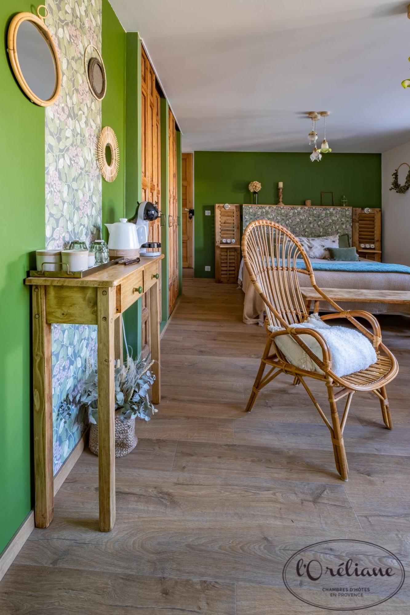 Châteauneuf-de-Gadagne Chambres D'Hotes L'Oreliane En Provence Only Adult المظهر الخارجي الصورة